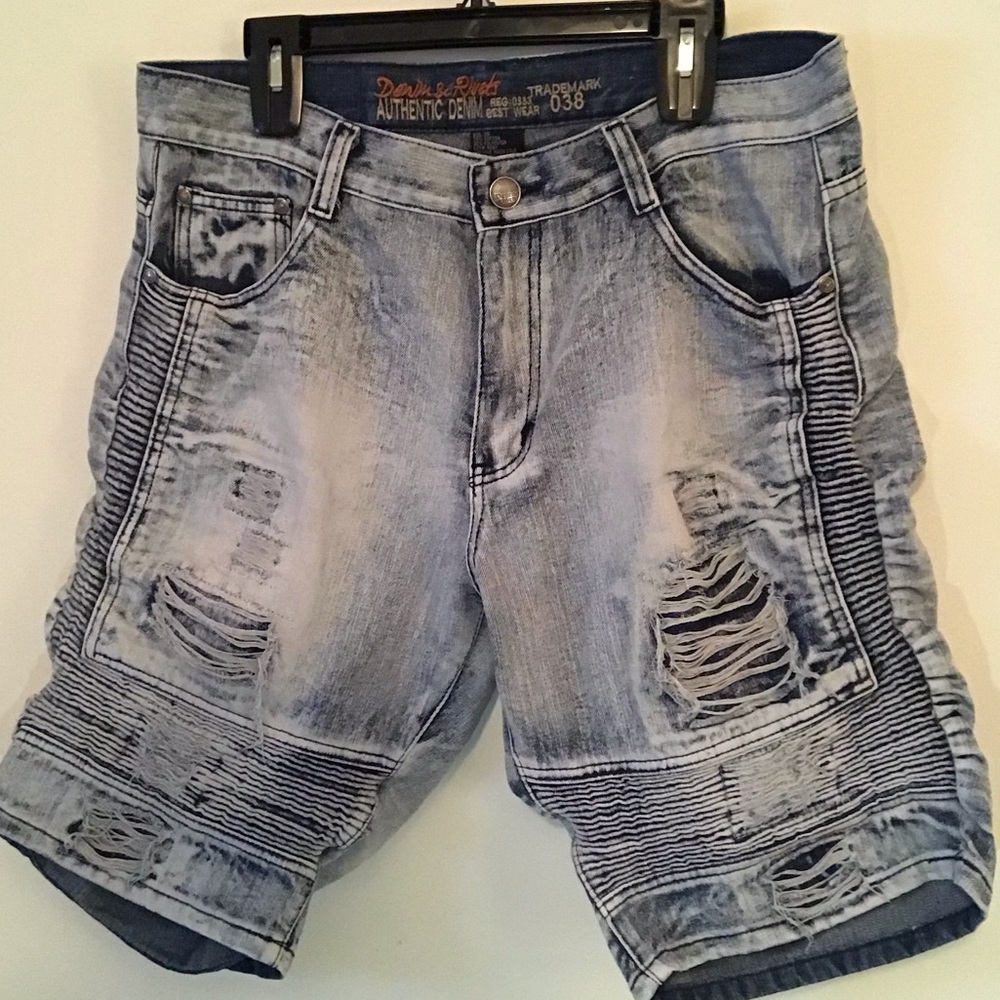 I’m selling pair of Denim shorts.